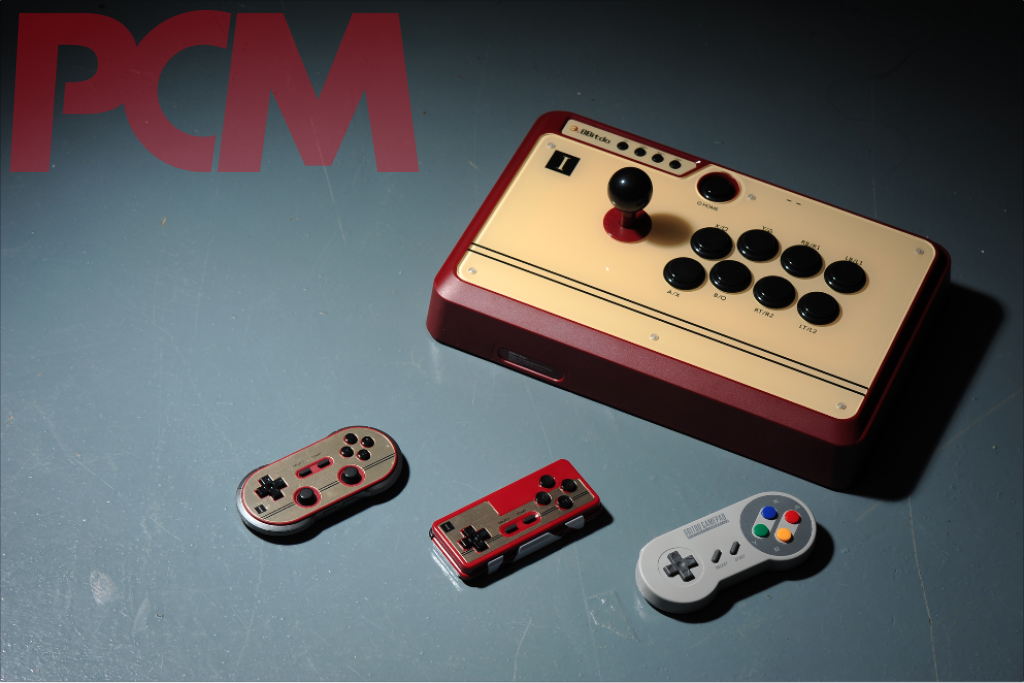 PCM - News - Play - 复古红白、超任手掣玩模拟